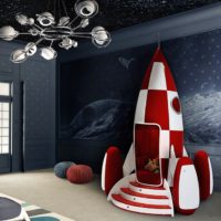 Bērnu raķete rotaļu istabā