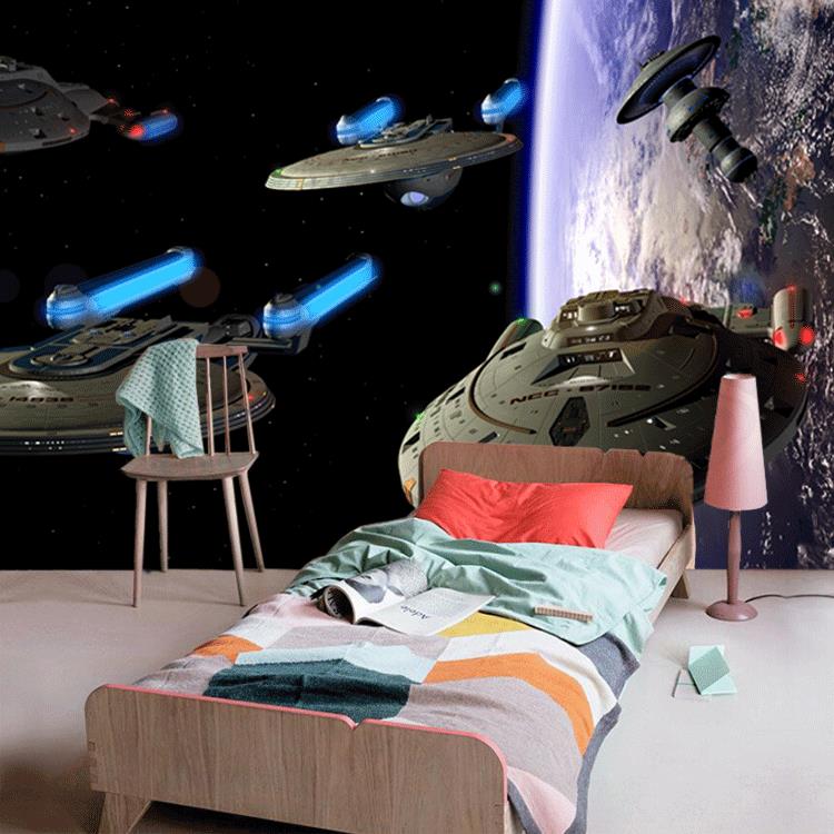 Zvaigžņu kuģi uz bērnu istabas sienas