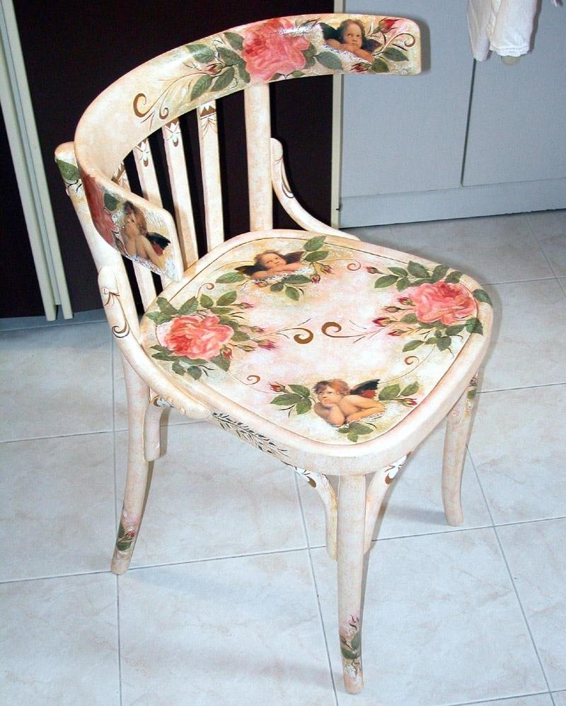 Dekupažo virtuvės kėdė