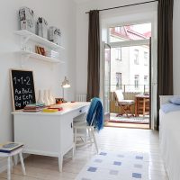 Nursery dalam gaya minimalis Scandinavia