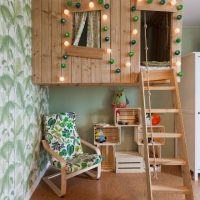pohádkový dřevěný dům pro předškolního chlapce