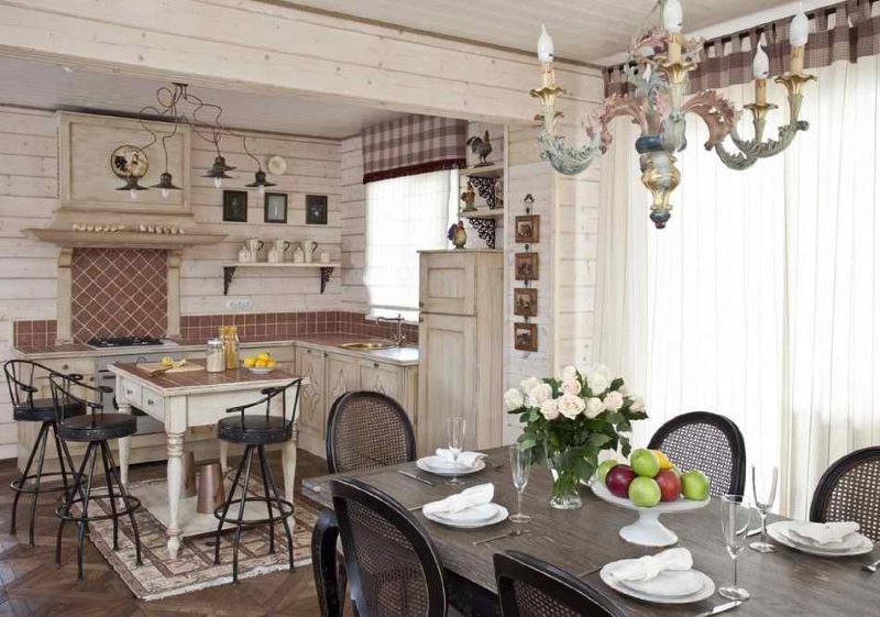 Bucătărie în stil rustic