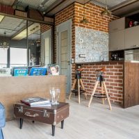 Brick bar interno in stile loft