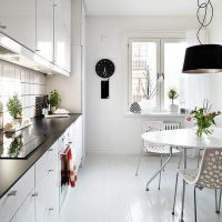 Dapur gaya Scandinavian yang terang