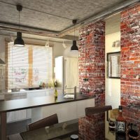 Design de bucătărie cu pereți de cărămidă.