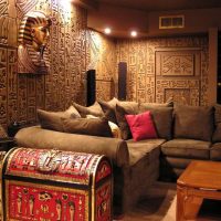 الزخارف المصرية في التصميم الداخلي للغرفة