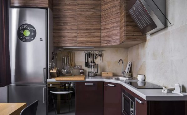 Navrhněte malou kuchyň v moderním stylu