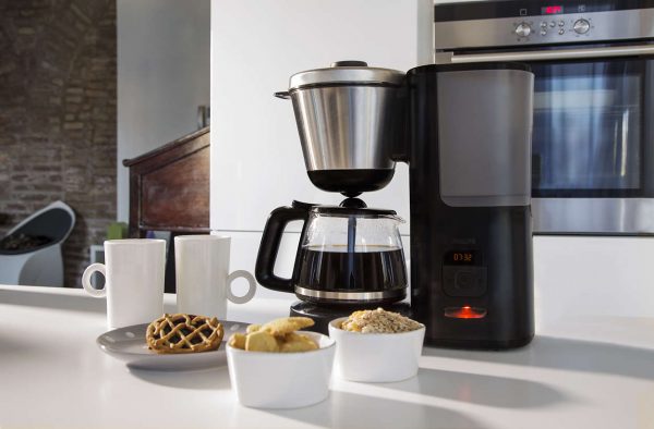 في الآونة الأخيرة ، تكتسب شعبية آلات القهوة زخمًا ، على الأقل في كل منزل خامس يمكنك مقابلتها.